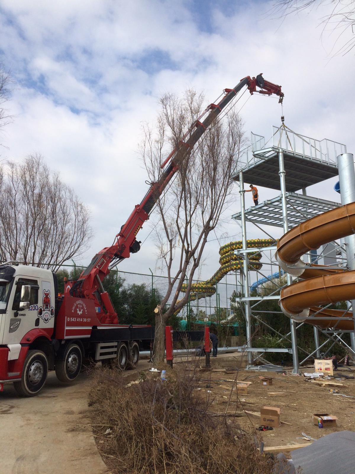 Antalya Vinç Kiralama - Aquapark Taşıma 