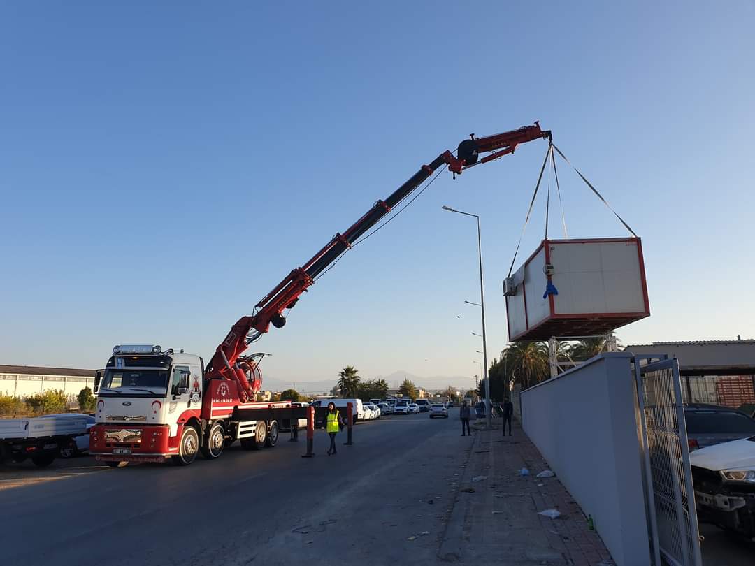 Antalya Vinç Kiralama - Konteyner Taşıma 